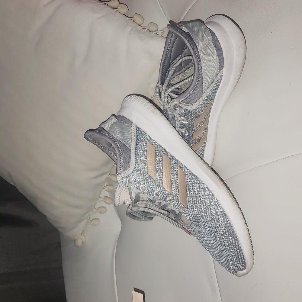 Adidas tennis shoes